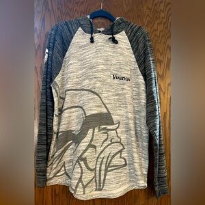 NFL Team Apparel Women's Vikings Sweatshirt